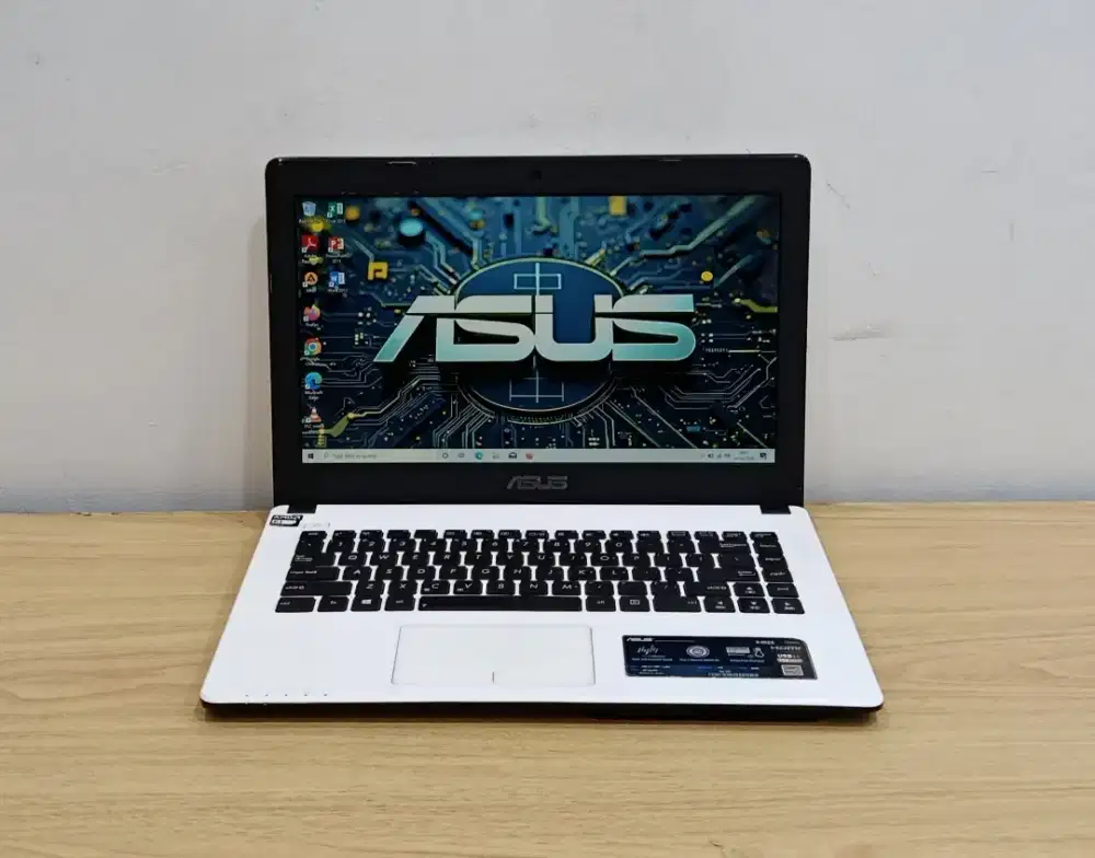 Laptop Asus X450EA/Prosesor AMD E1-2500/Ram 4GB/HDD 500 GB