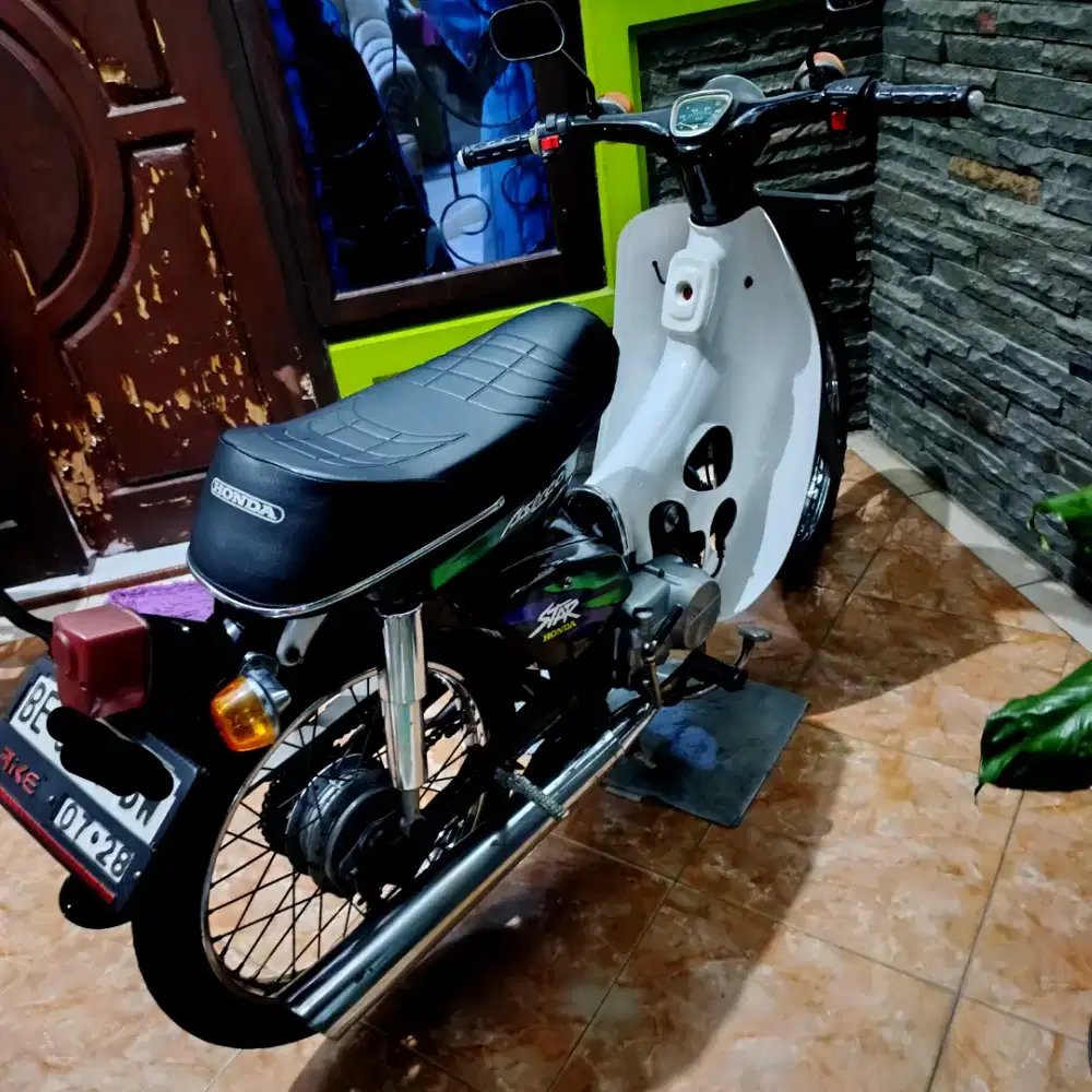 Honda Astrea star
