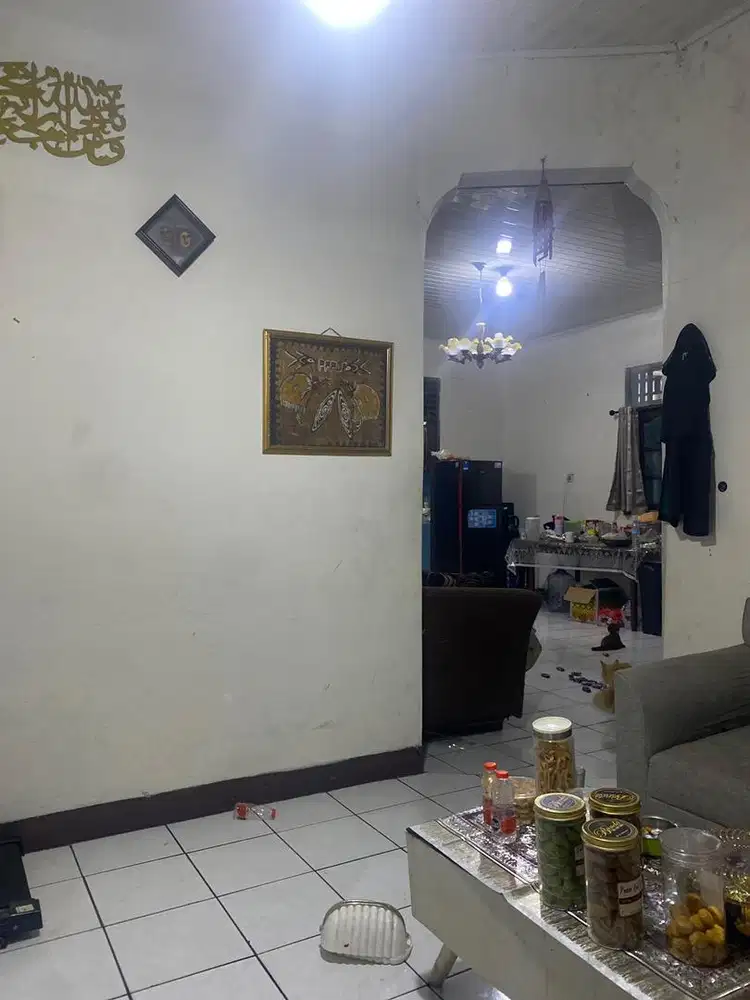 Dicari ART, (cuci, setrika, bebenah,masak)