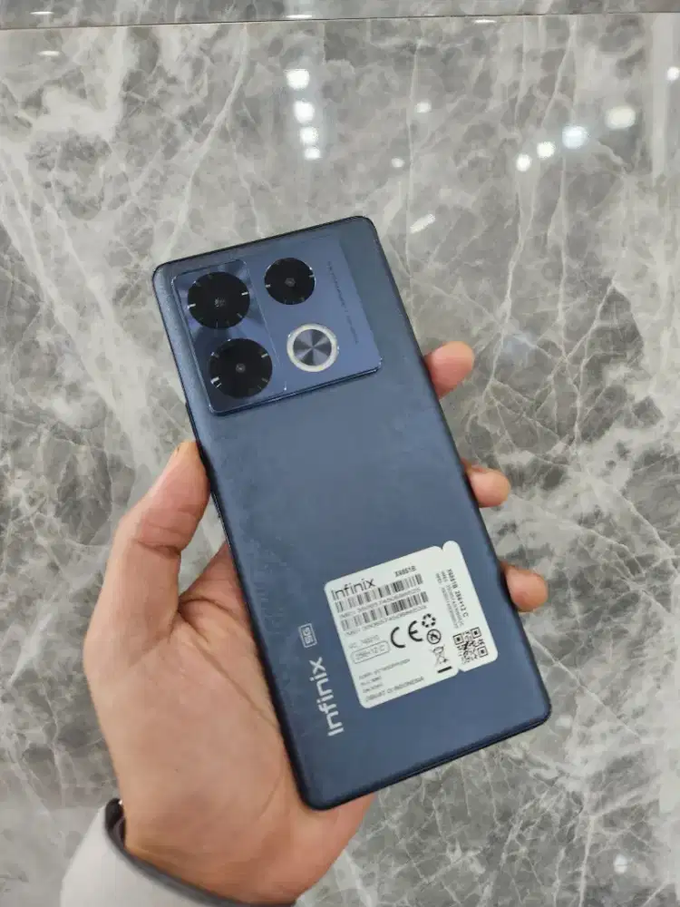 Infinix Note 40 Pro plus 5G 12/256 GB Fullset