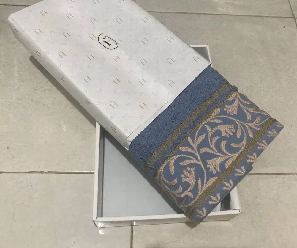 Handuk Premium Gift Set – Towel Hotel Style (Baru)