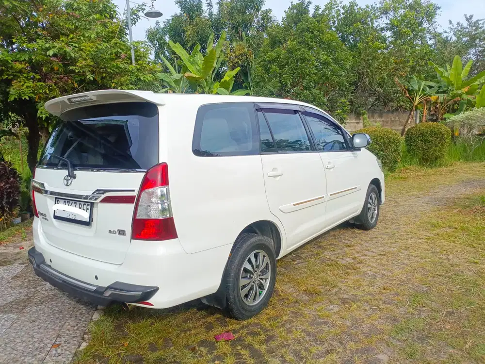 Toyota Kijang Innova 2015 Bensin
