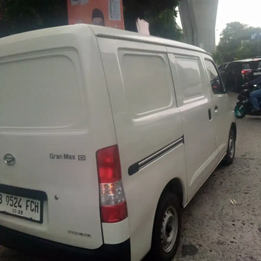 dibutuhkan supir utk online