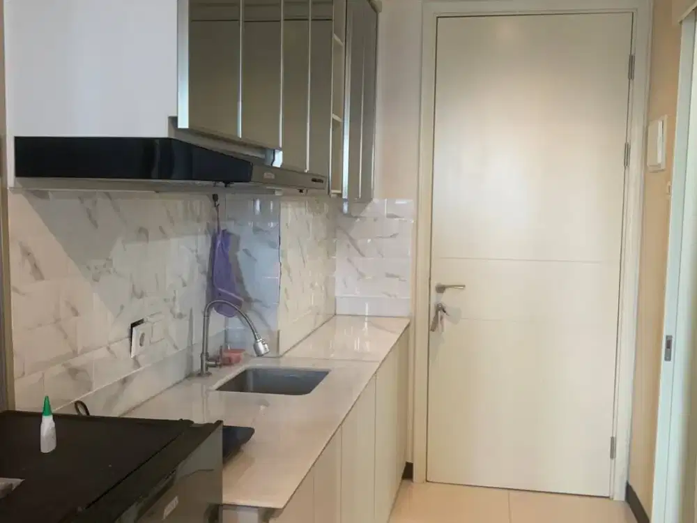 DISEWAKAN APARTEMEN AMOR PAKUWON CITY MALL LANTAI 20 - FURNISH