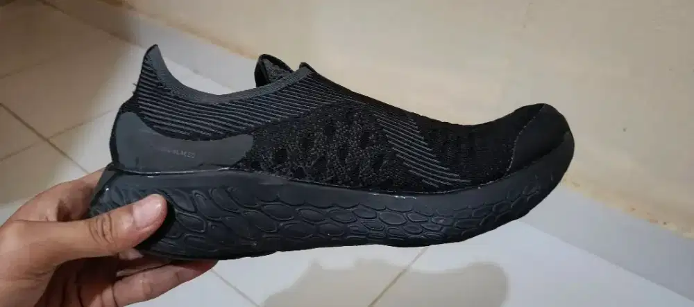 Sepatu Running New Balance