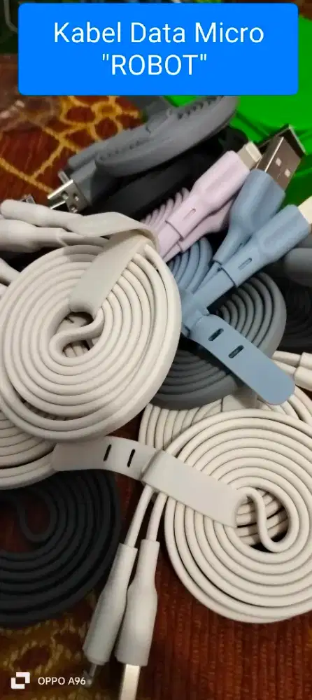 Kabel Data Iphone Robot