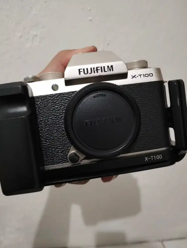 FUJIFILM XT100  MULUSSS