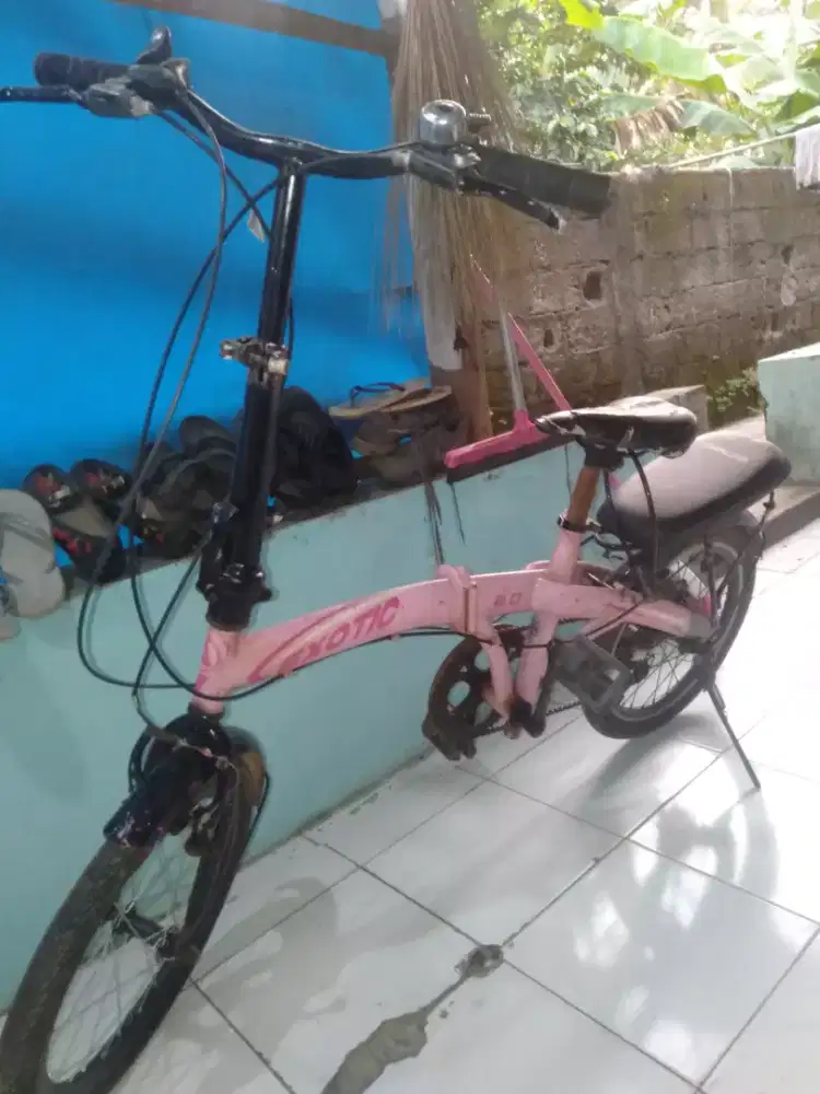 Sepeda lipat sesuai foto