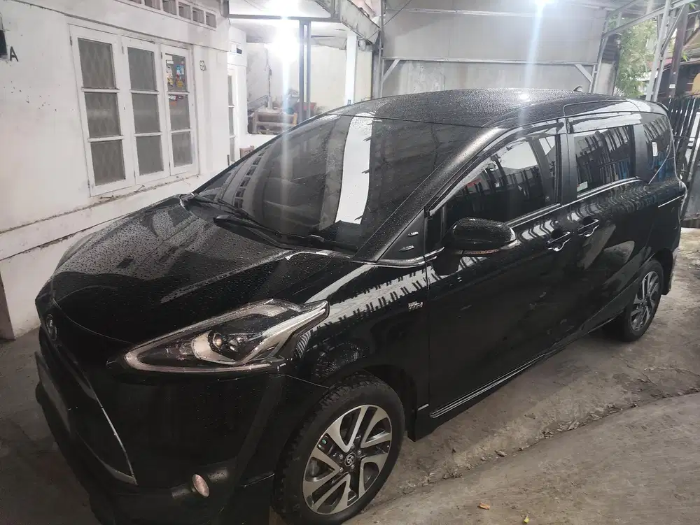Toyota Sienta 2018 Bensin