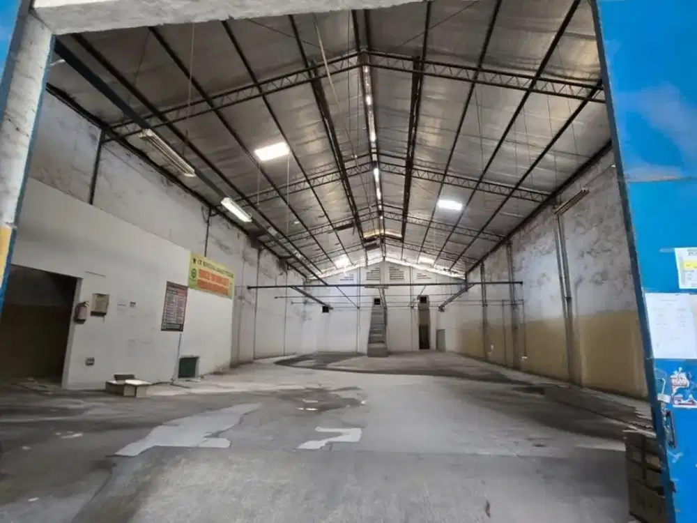 DIJUAL GUDANG 570M2-8M JURUMUDI TANGERANG AKSES KONTAINER 40FT