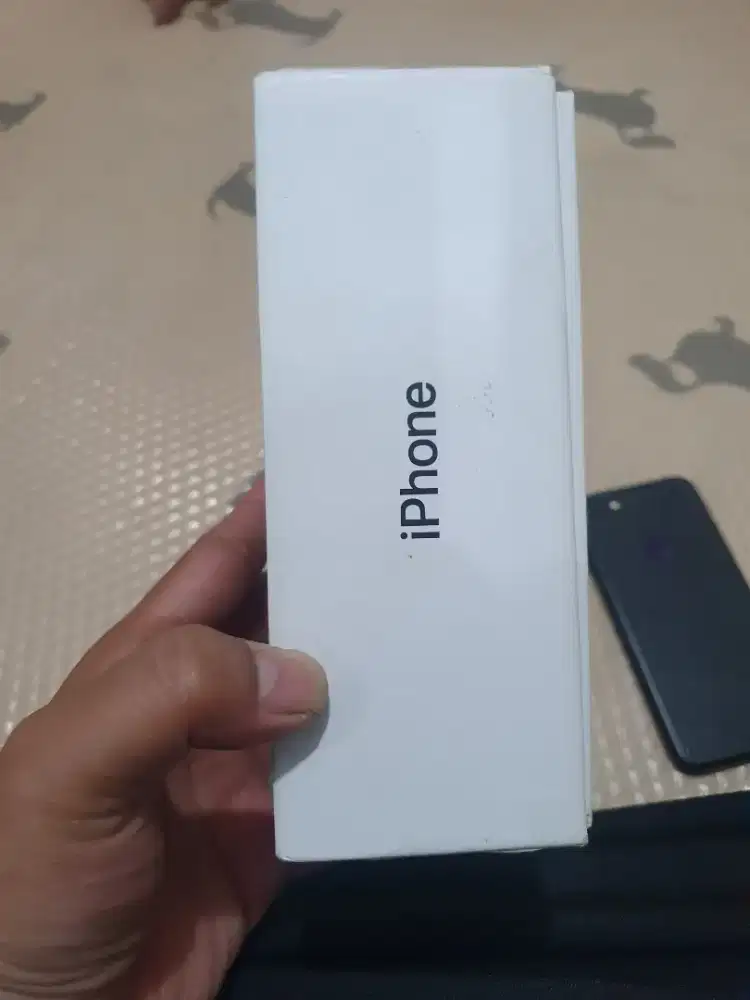 Jual iphone 7 2/32 gb