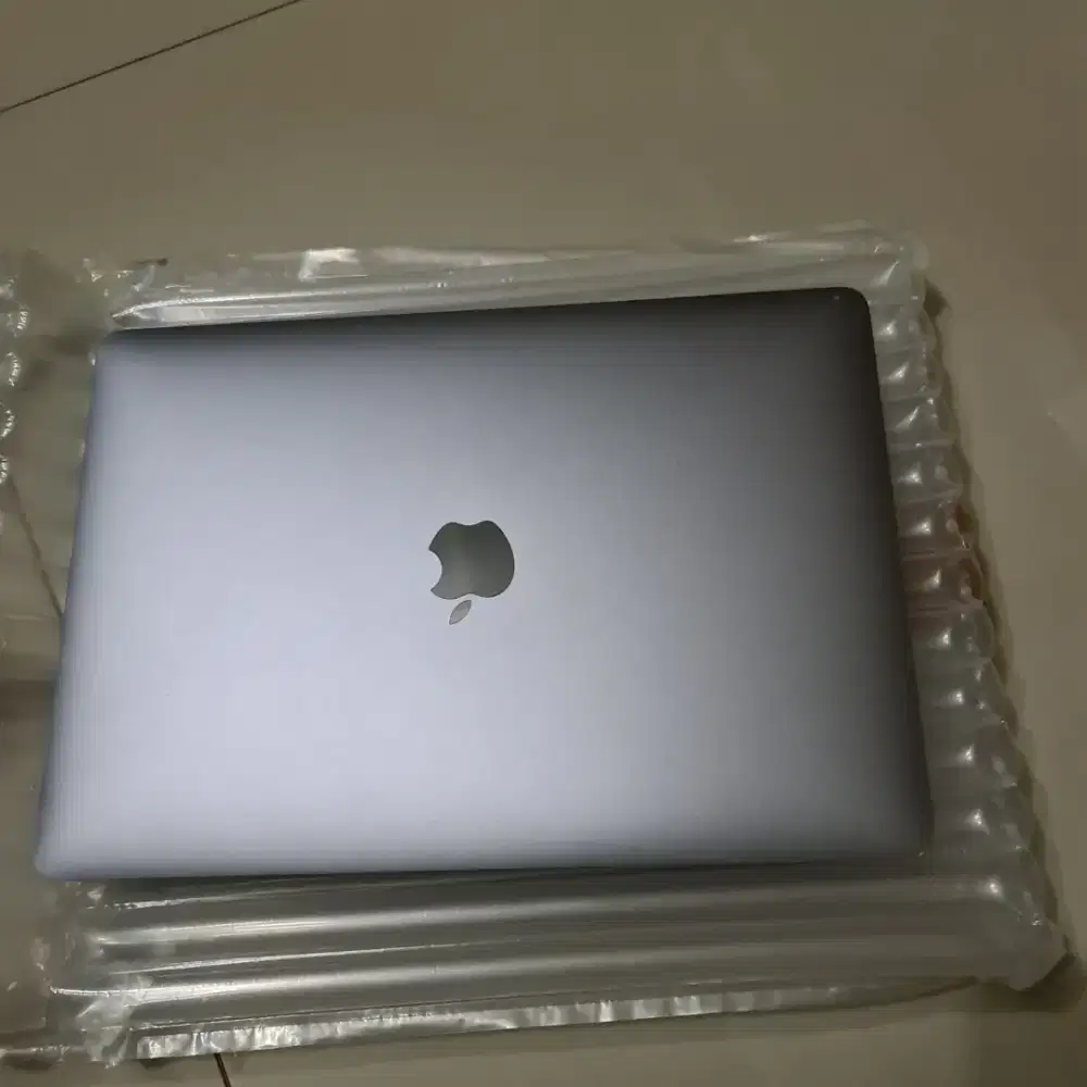 Macbook PRO 2017 SANGAT NORMAL MULUS BATRE HEALTH NORMAL