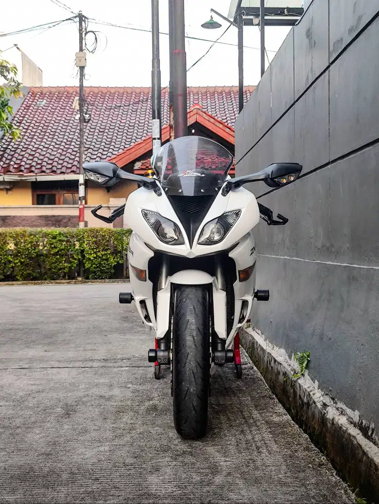 Kawasaki ZX6R 2011 Putih Langka FP Istimewa TT SPEK ISTIMEWA