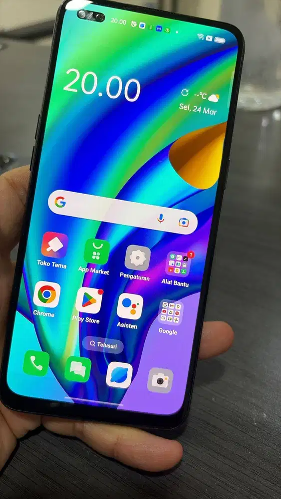 OPPO Reno 4F RAM 8/128GB - Super AMOLED - Slim & Mewah