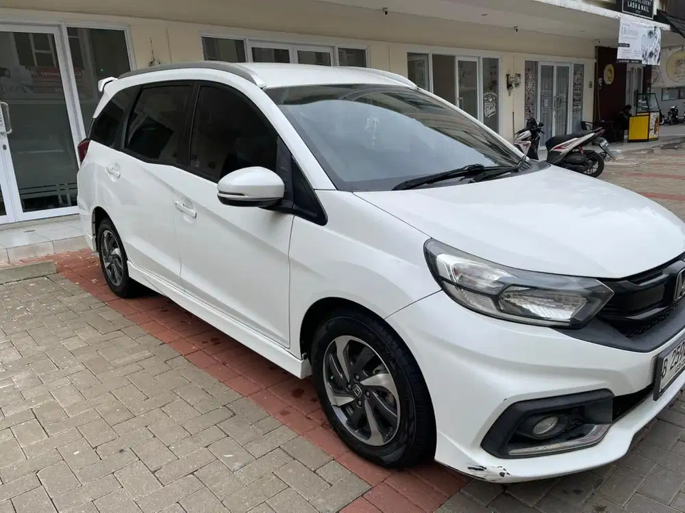 Jual Honda Mobilio RS thn 2017