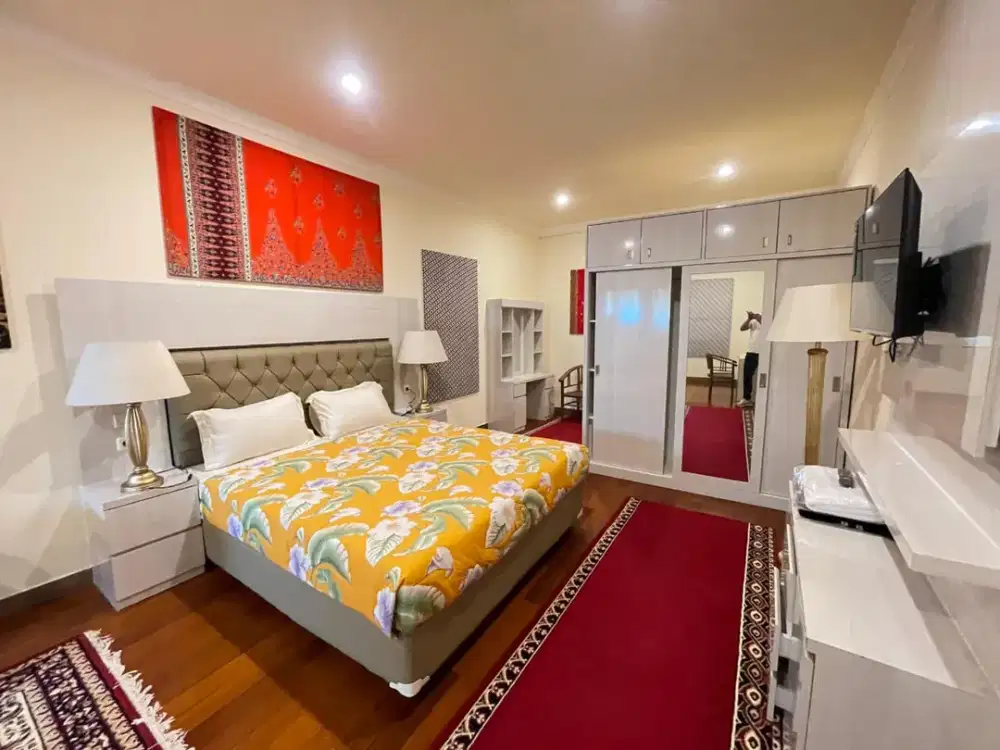 Dijual Hotel Seni Budaya, berjiwa seni Jawa-Bali Klasik