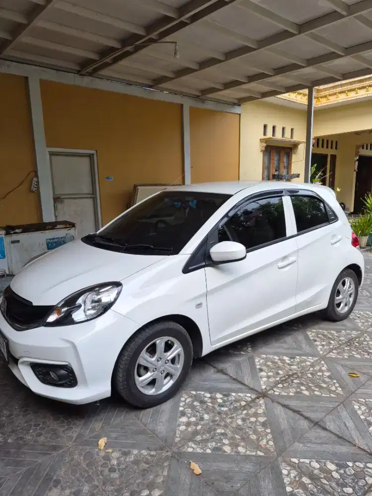 Brio 1.2 E matic Tahun 2018 Istimewa