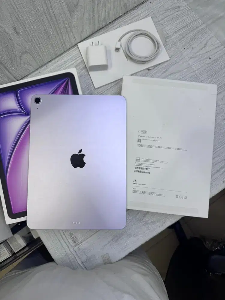 Ipad Air 7 M3 11 128gb wifi garansi inter on jan2027