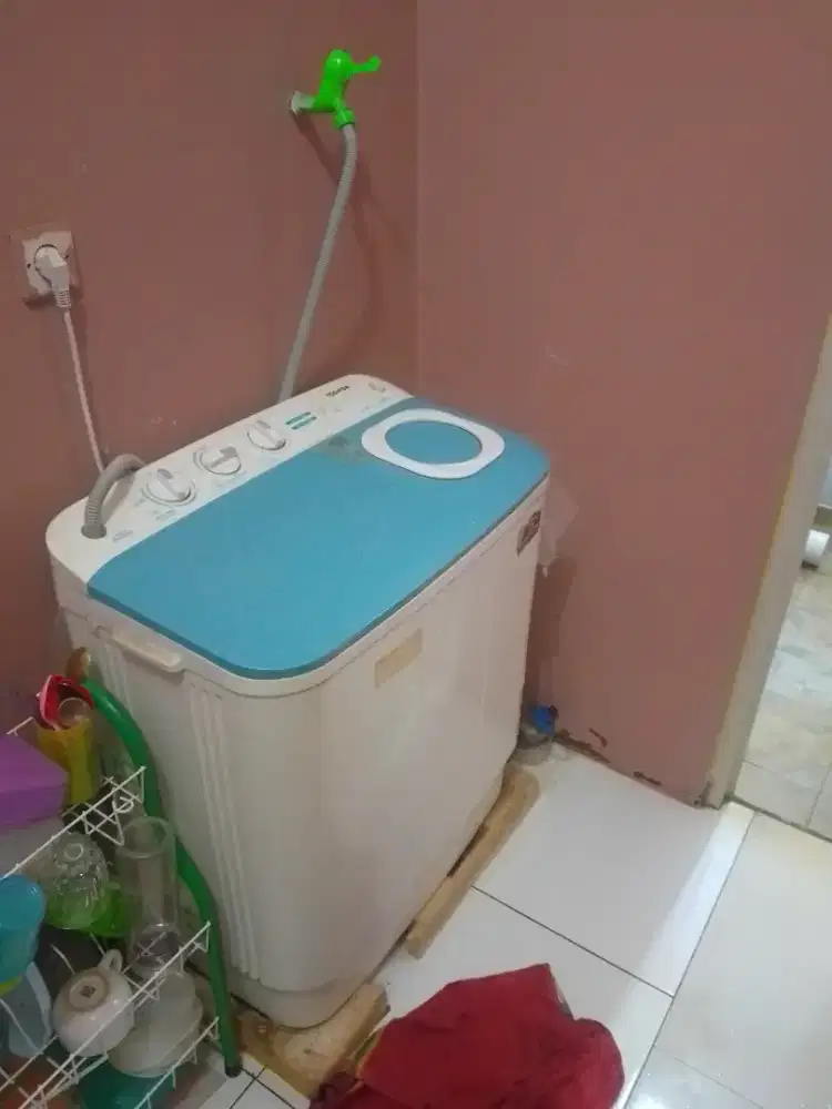 Mesin Cuci 2 Tabung Toshiba