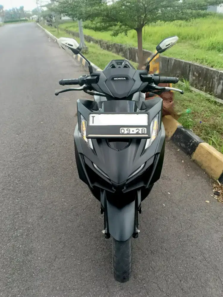 Jual cepat honda vario 160 ABS 2023