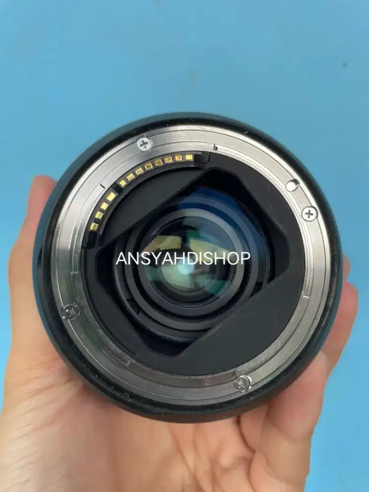 Lensa Canon RF 24-105mm f4 L IS STM