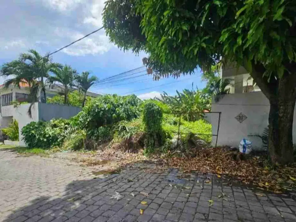 tanah jalan intan permai kerobokan dekat Seminyak bali