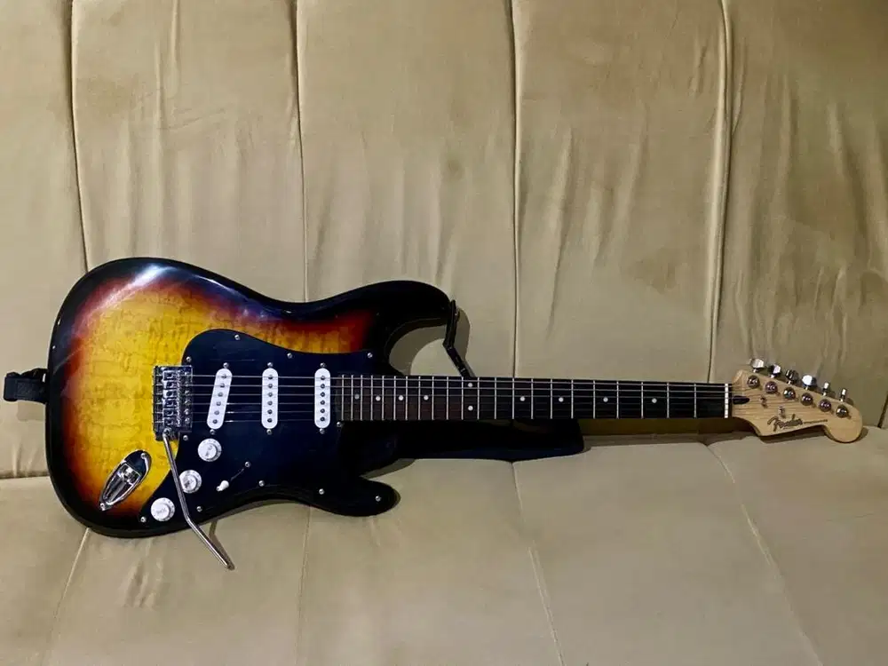 Gitar listrik Fender stratocaster