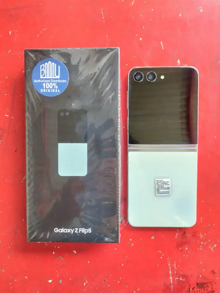 Samsung Galaxy Z Flip5 8/256