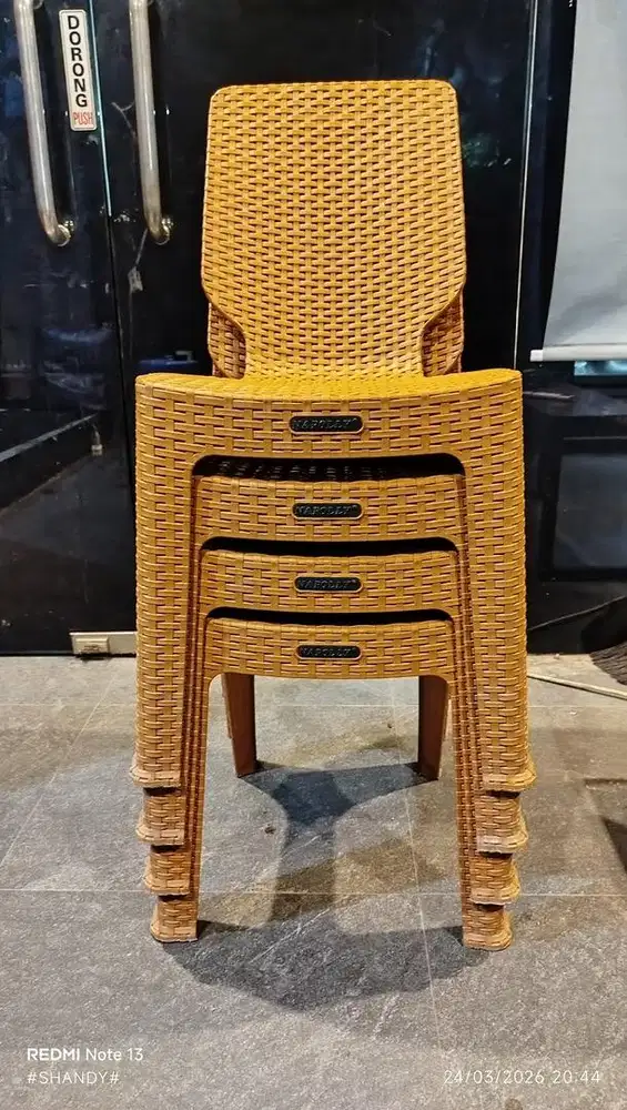 DIJUAL CEPAT KURSI PLASTIK 6PCS!!