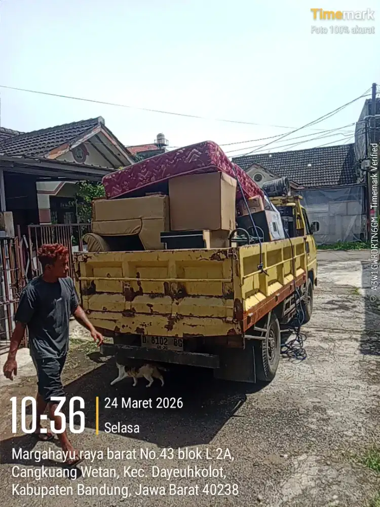 Jasa angkutan pindahan