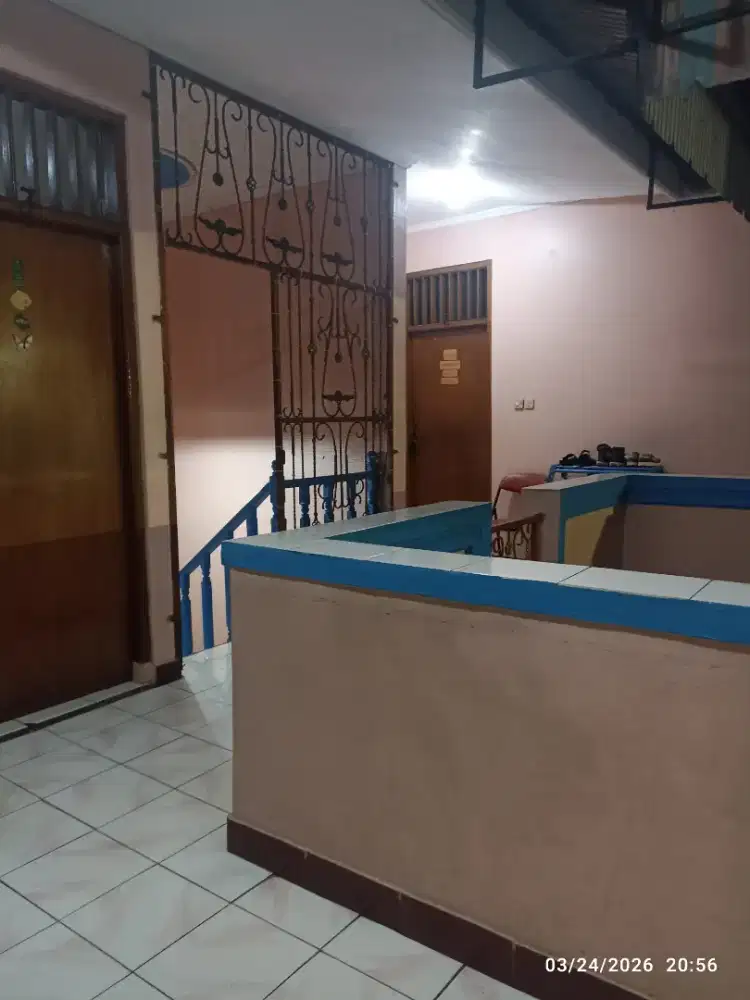 Assistant Rumah Tangga