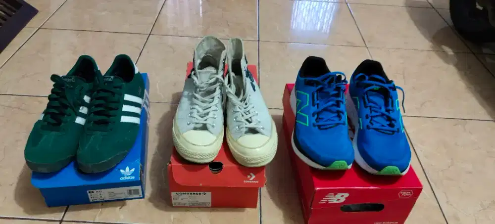 Jual cepat 3 sepatu second bundling, masih bagus