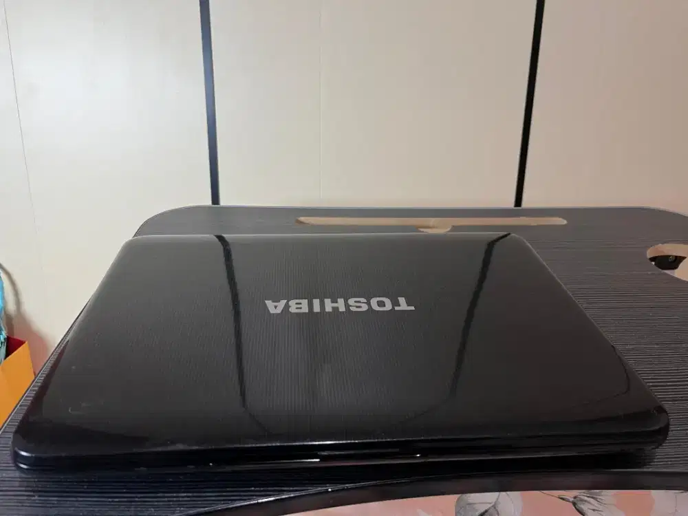 Toshiba L840 i7 Ram 8GB SSD 750 GB