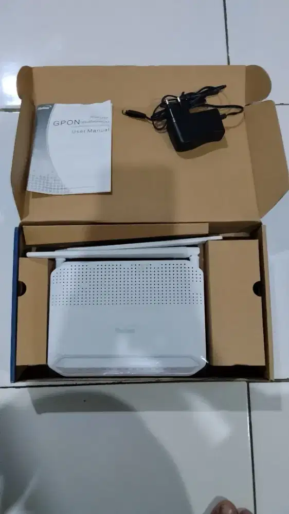 Router Wifi Fiberhome Model HG6145F