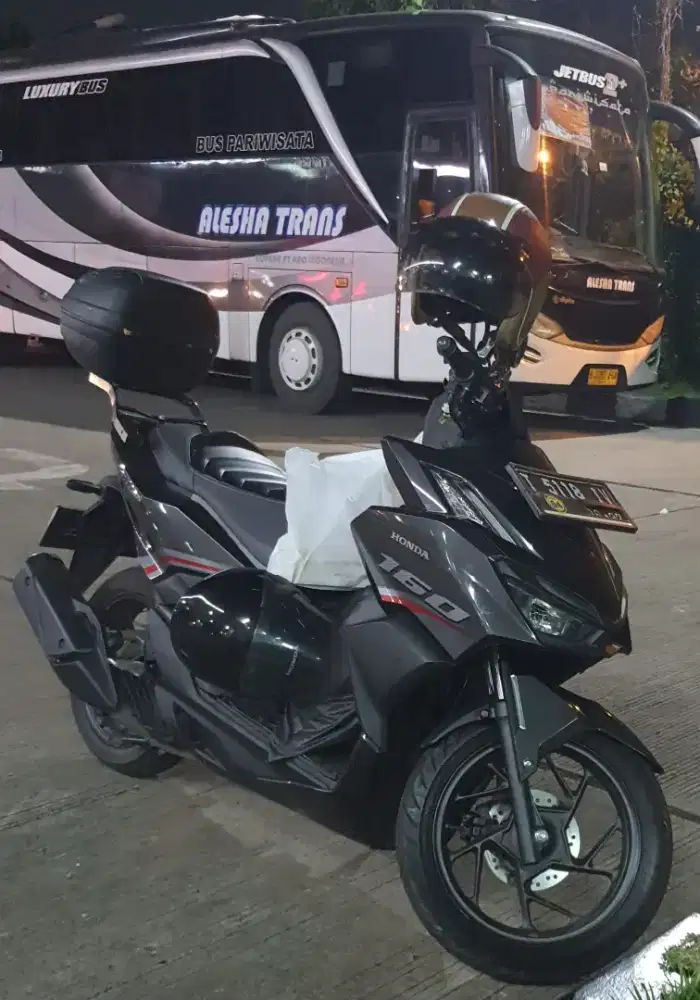 Jual Vario 160 (jarang pakai, kilometer rendah Matic