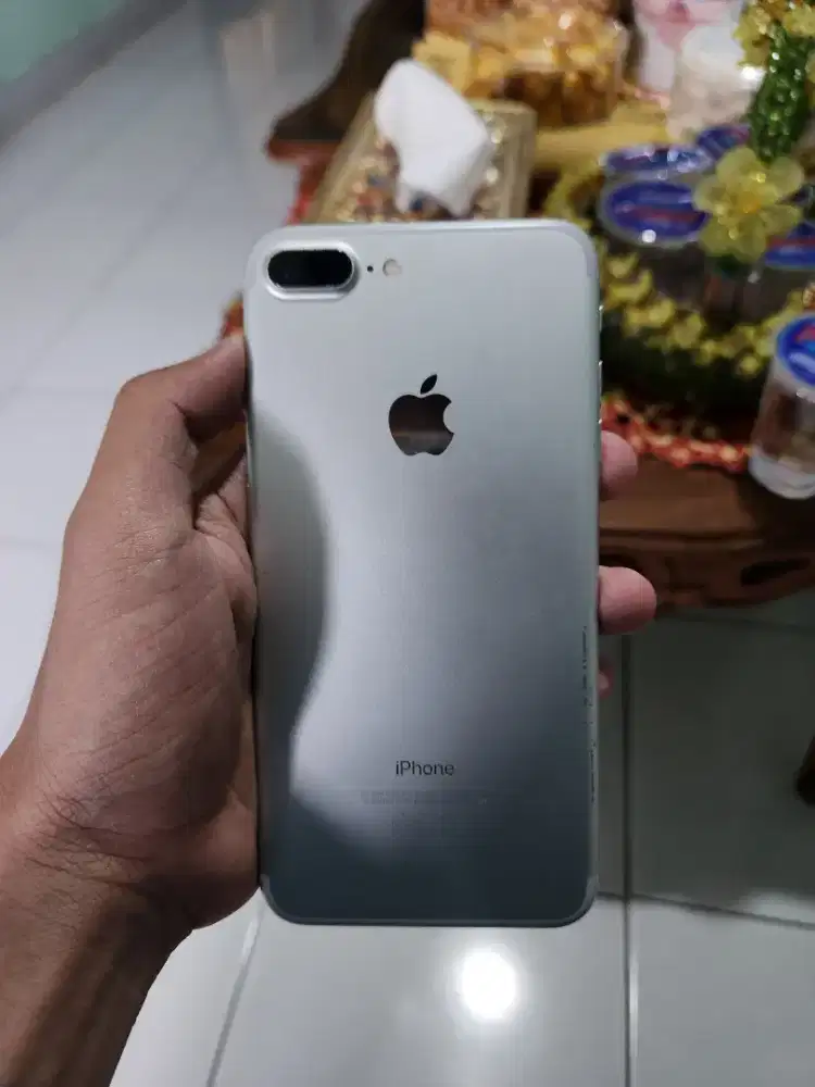 iPhone 7+ plus 128gb Ibox