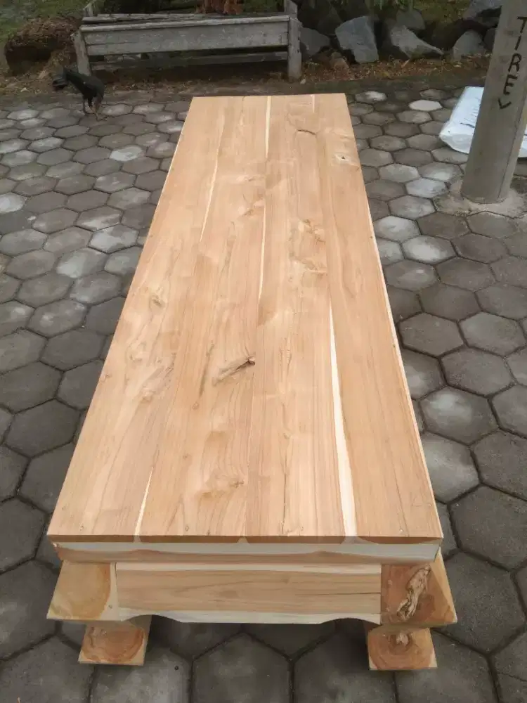 Meja tamu full jati , melayani rekues