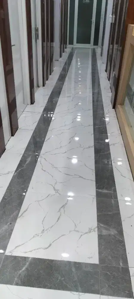 Saya tukang ahli bangunan