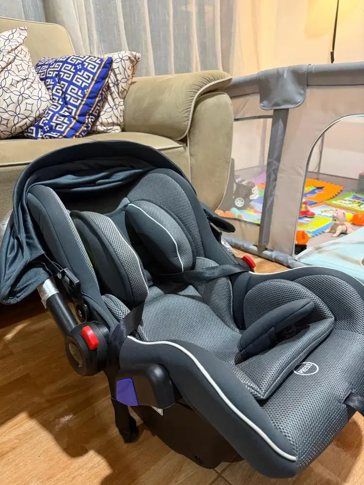 Carseat second like new