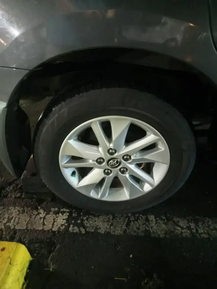 Velg plus ban r16 ori innova reborn 5x114.3