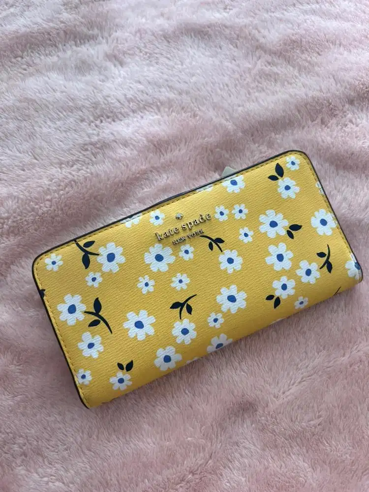 KATE SPADE WALLET YELLOW WHITE