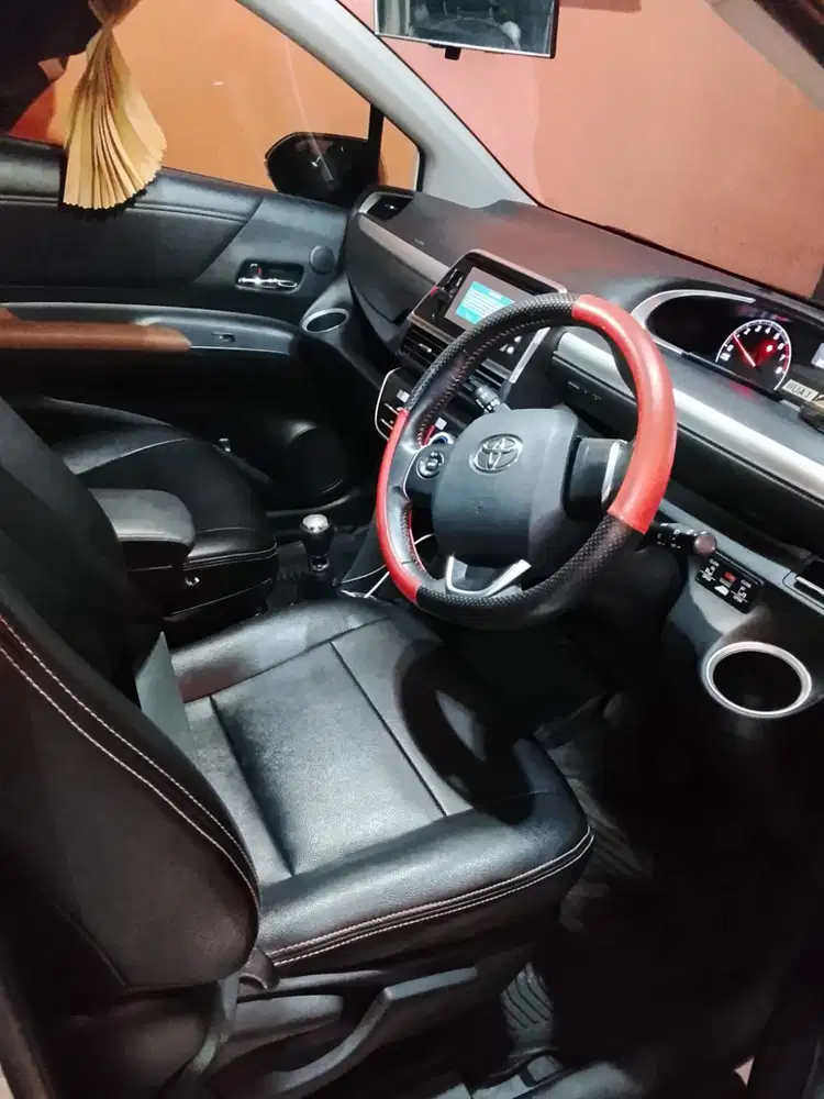 Toyota Sienta 2018 Bensin