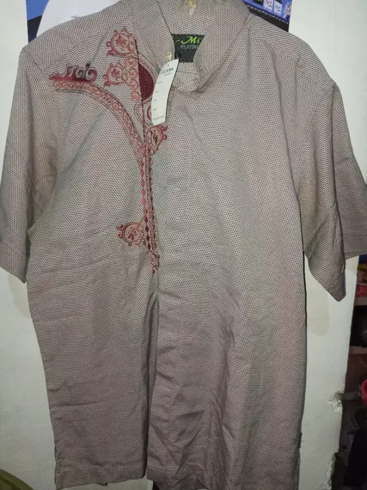 Di Jual Cepat Baju Koko Pria (Baju Baru)