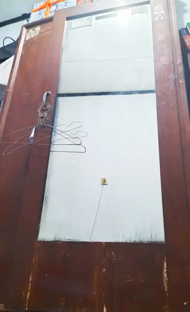 Lemari Baju Kayu Jati