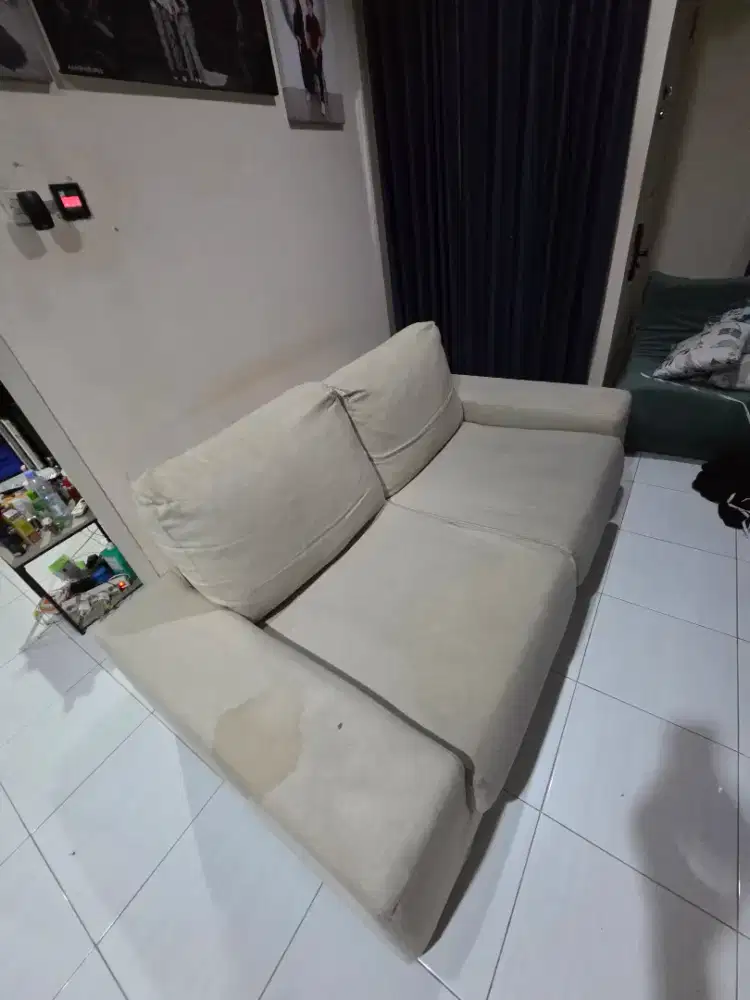 Preloved Michi Sofa cream