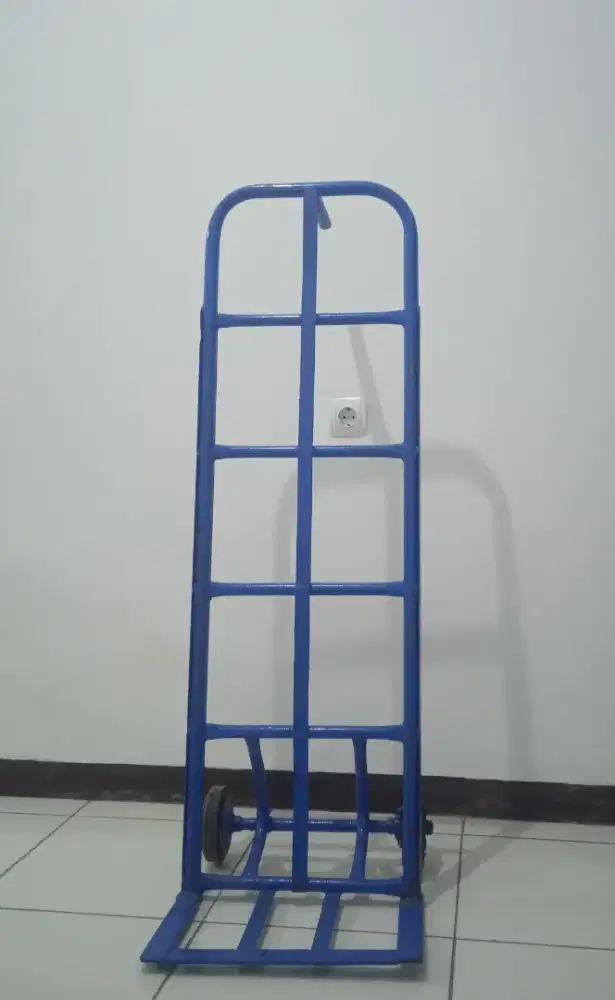 TROLI BARANG BESI KOKOH