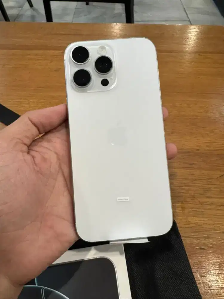 BH97 iphone 16 pro max 256 ibox white titanium