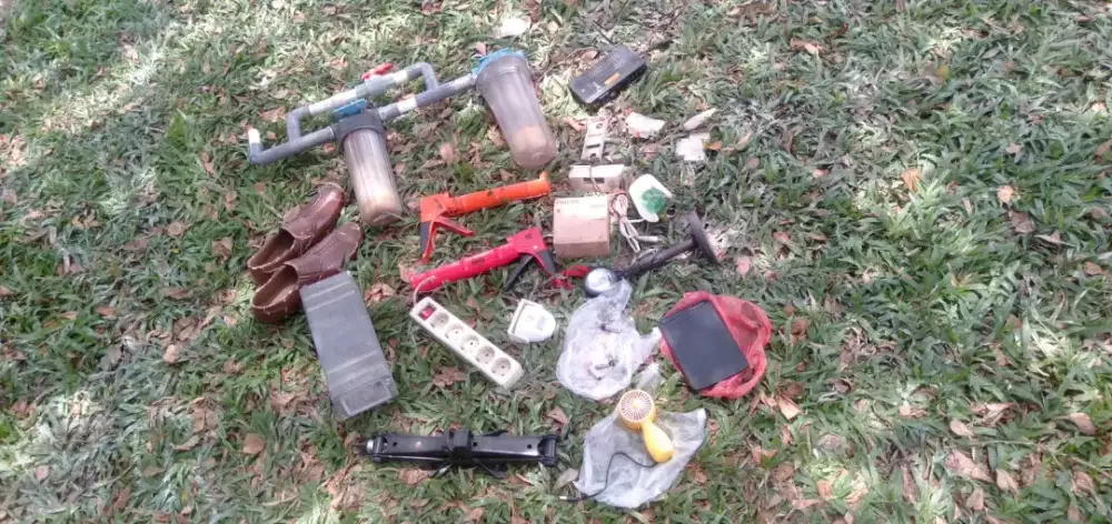 Di jual semua macam peralatan  dan tukang murah meriah