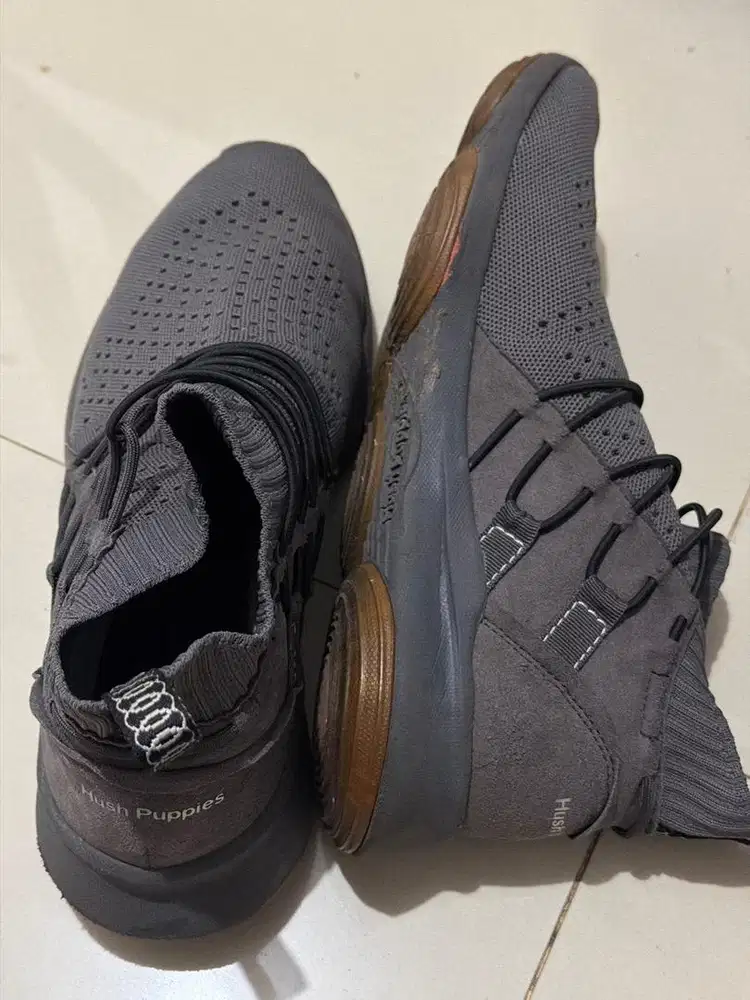 Sepatu Hush Puppies Original - sepatu sneakers Hush Puppies pria
