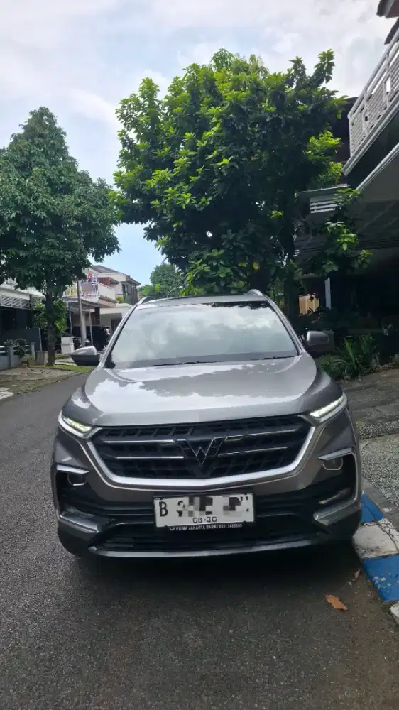 Wuling Almaz Exclusive 1.5 Turbo CVT 5 Seater Panoramic A/T Abu 2020